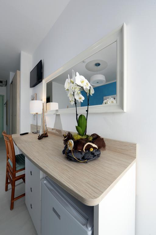 Hotel Hiki 3 Superior Bibione Bagian luar foto