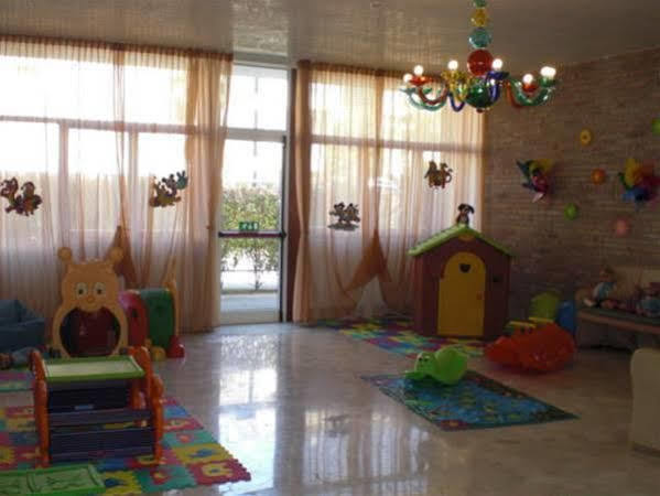 Hotel Hiki 3 Superior Bibione Bagian luar foto